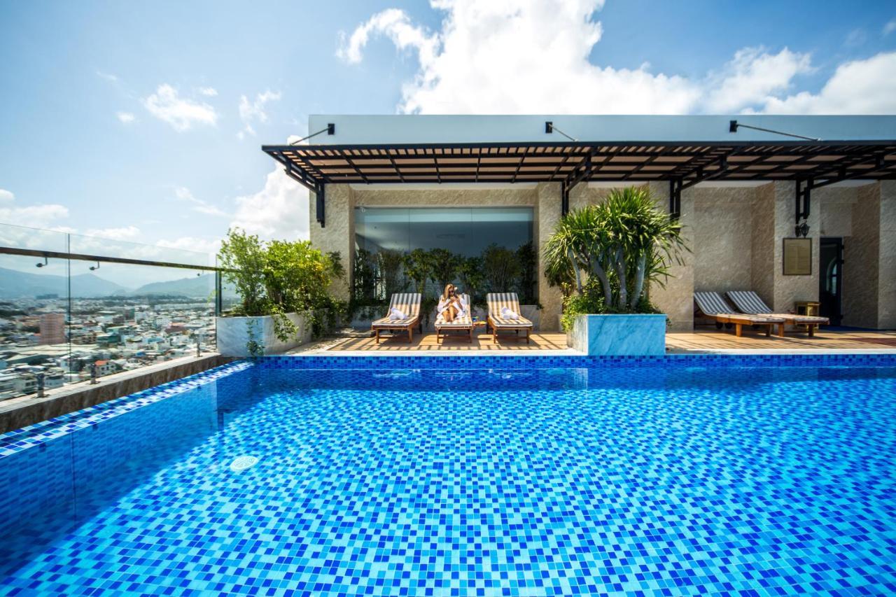 Putin Hotel Nha Trang Exterior photo