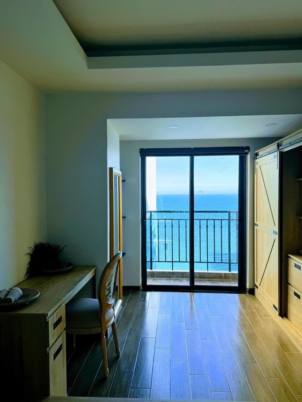 Putin Hotel Nha Trang Exterior photo