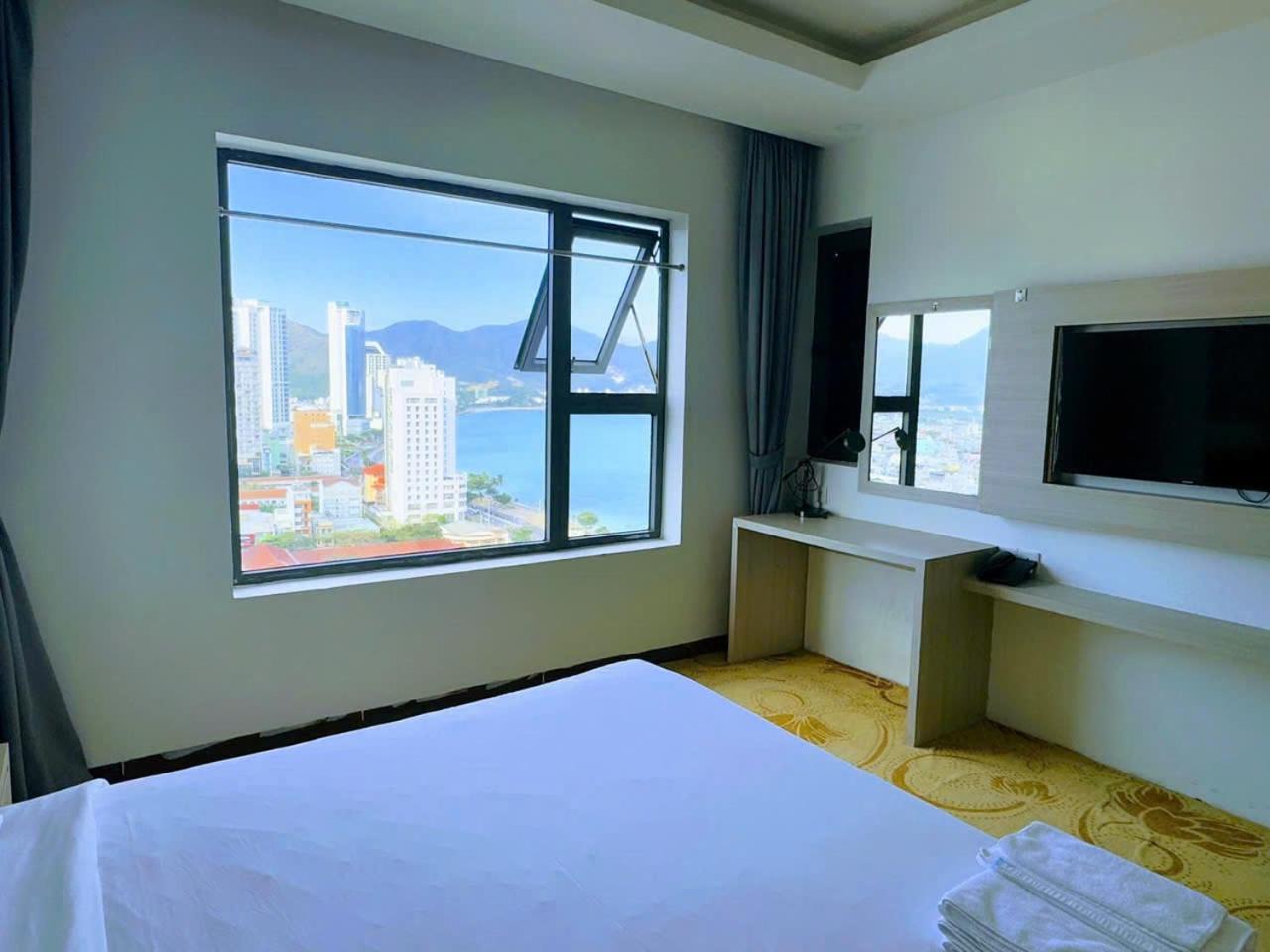 Putin Hotel Nha Trang Exterior photo