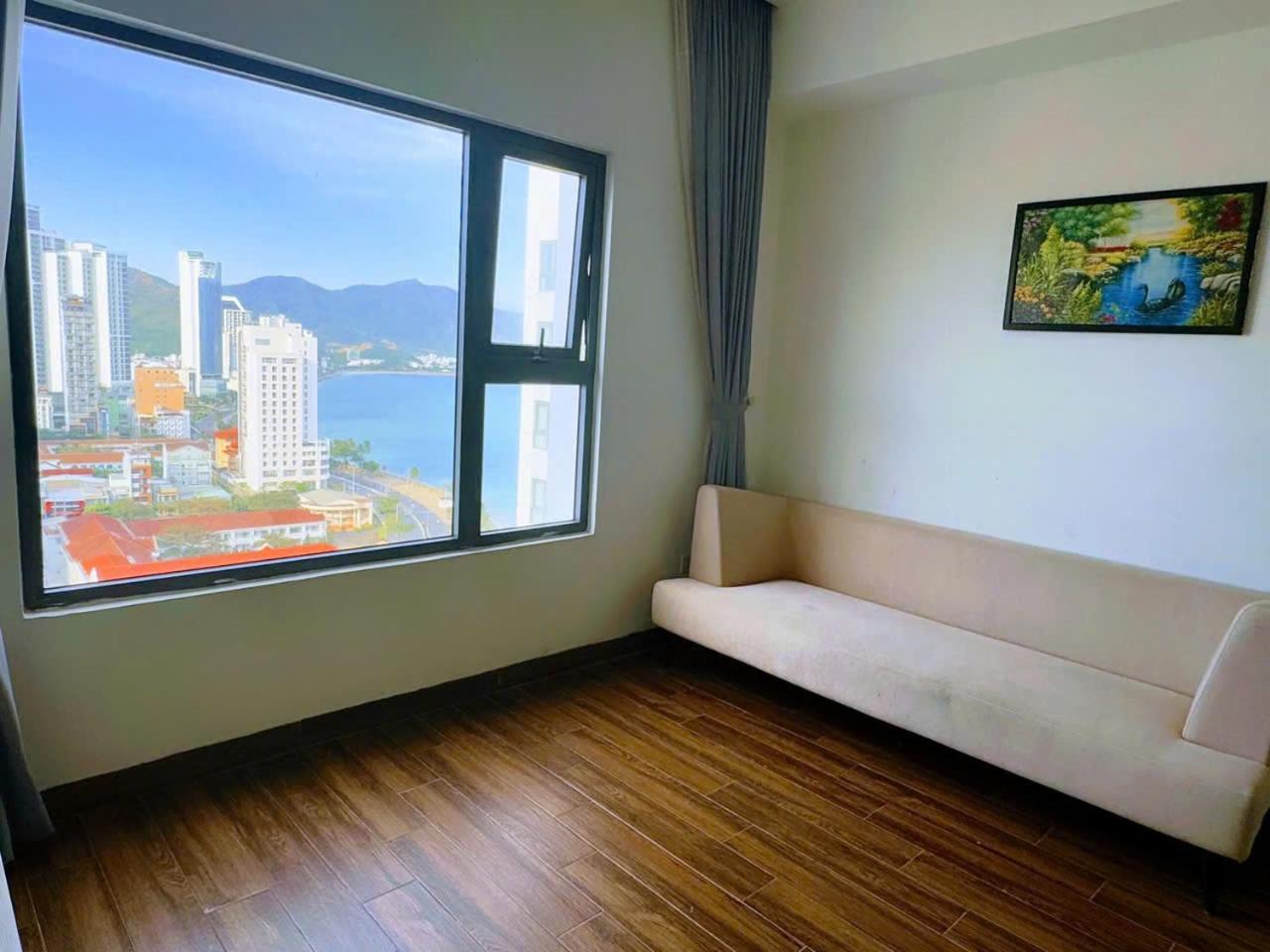 Putin Hotel Nha Trang Exterior photo